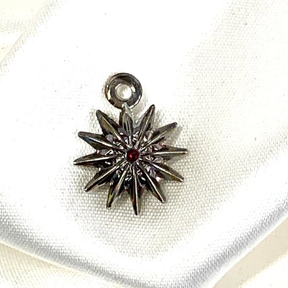 Waterford Crystal Snowflake Wishes Silver Charm Rhodium Plated Ruby Red Crystal - Picture 1 of 8